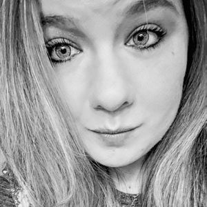 Meet your Posher, Courtney